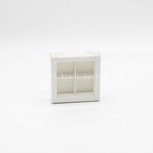 Коробка для 4 конфет 8х8х3 см, с пластиковой крышкой, белая (2)