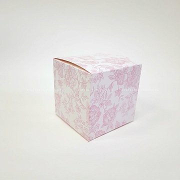 KRAFTPACK Коробка универсальная 10х10х10 см, Розовые цветы (2)